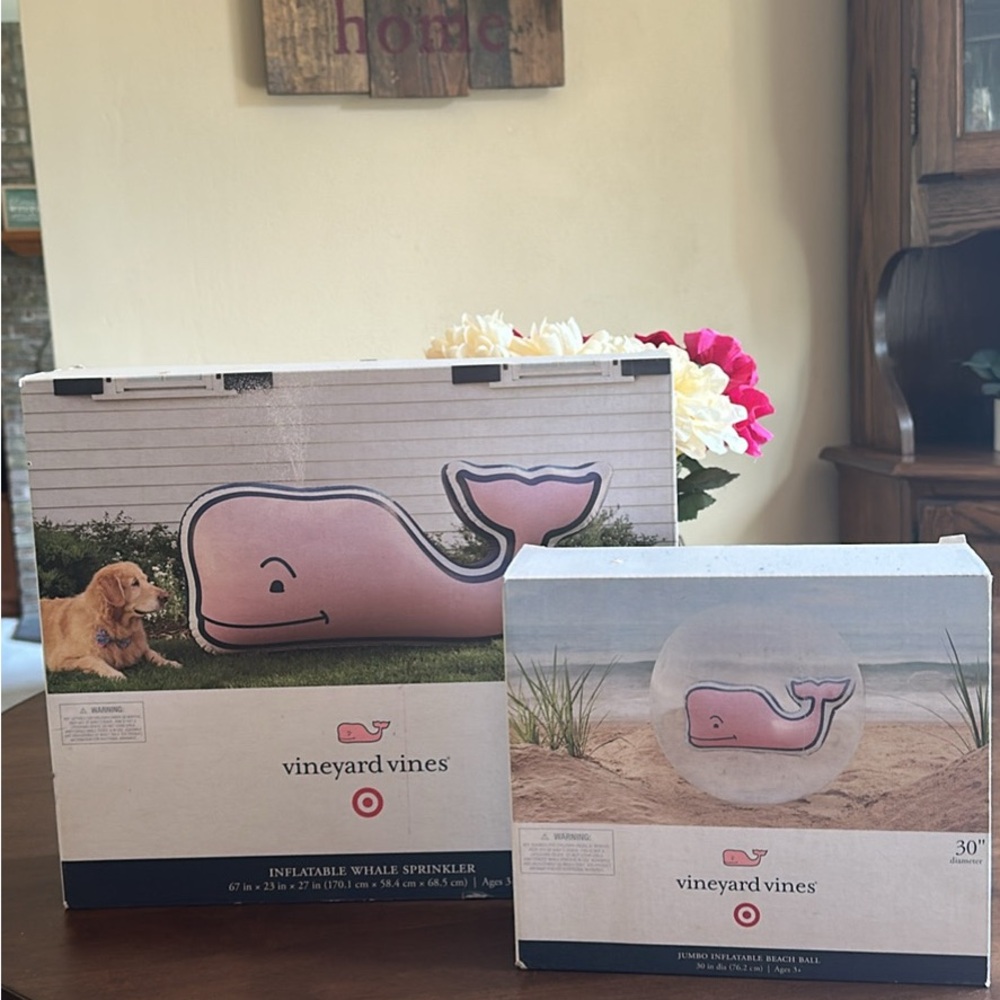 Vineyard Vines Pink Whale Sprinkler and Ball Set